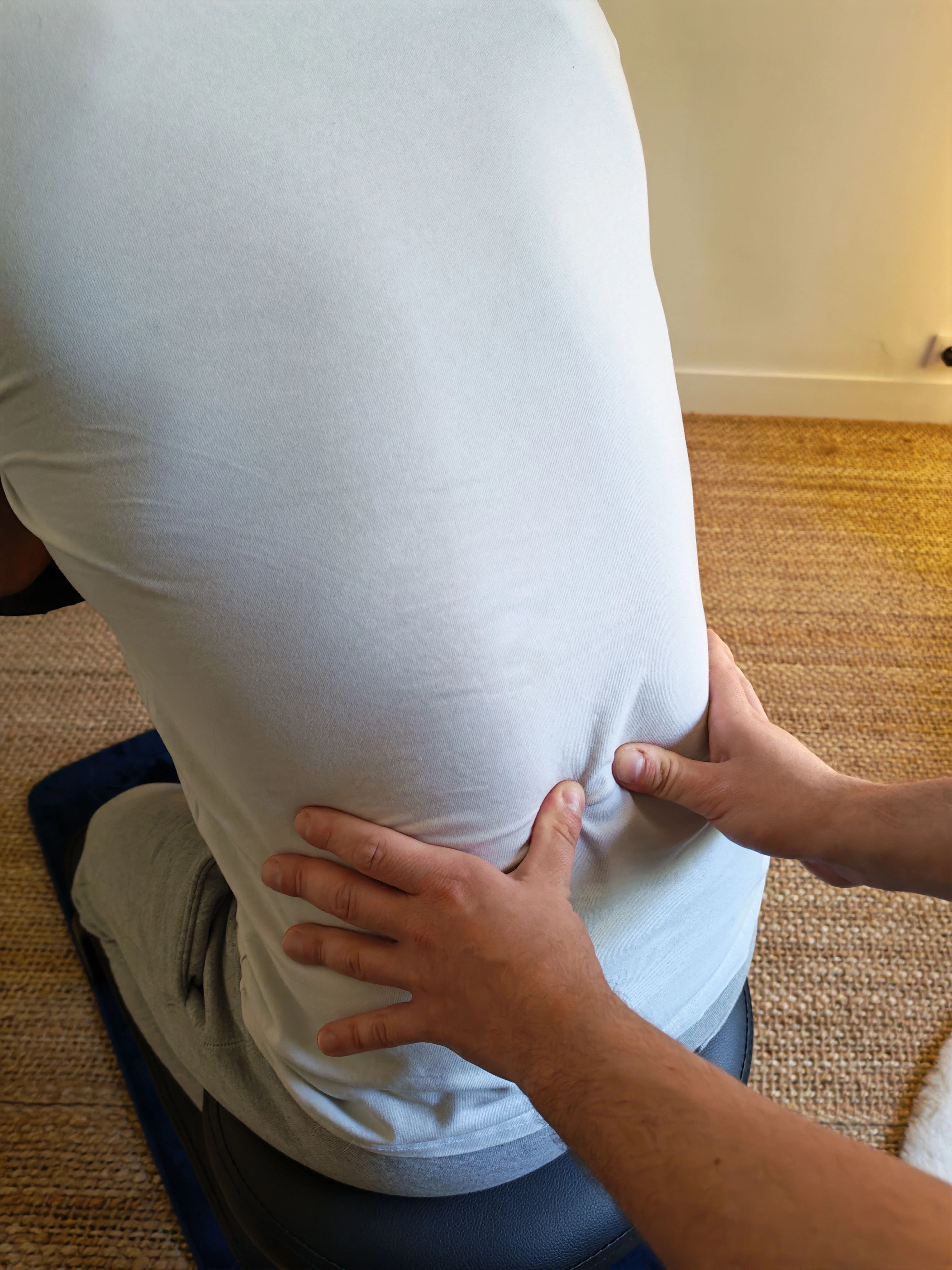 Massage Amma nuque épaules bureau Normandie