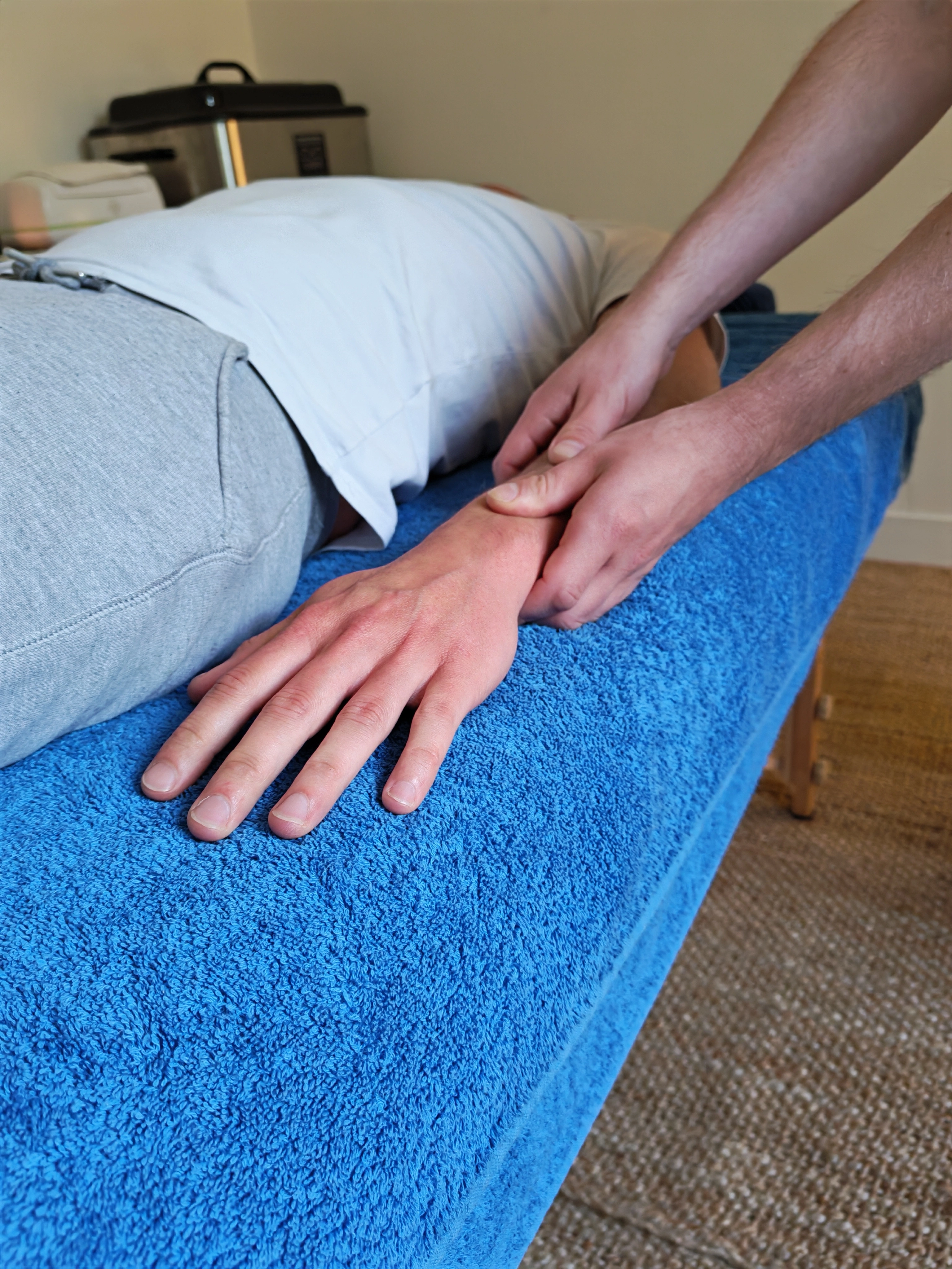 Shiatsu épaules nuque bien-être Normandie
