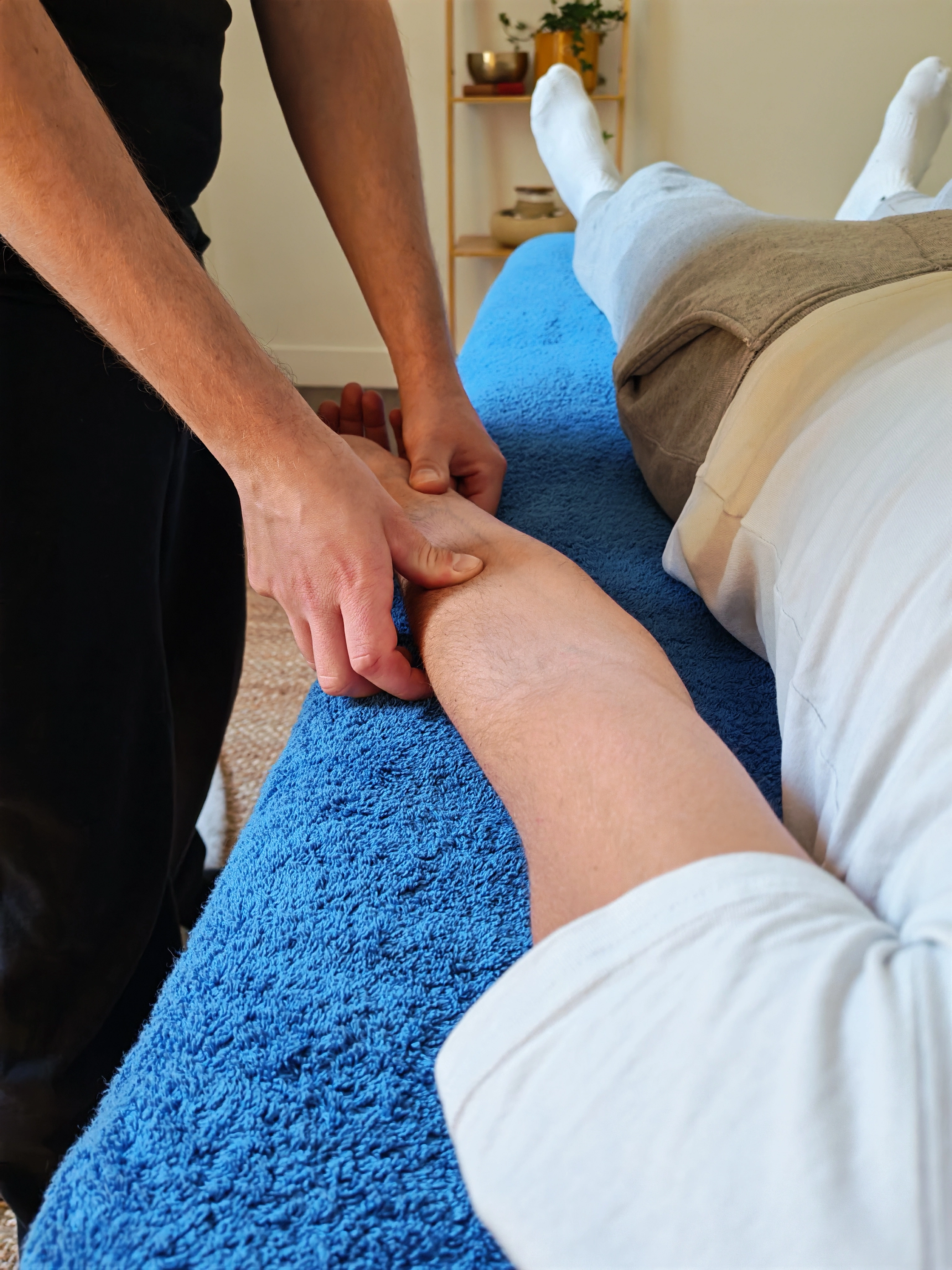 Shiatsu pratiqué habillé Donville-les-Bains